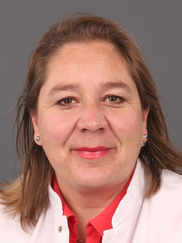 Janine Claessens